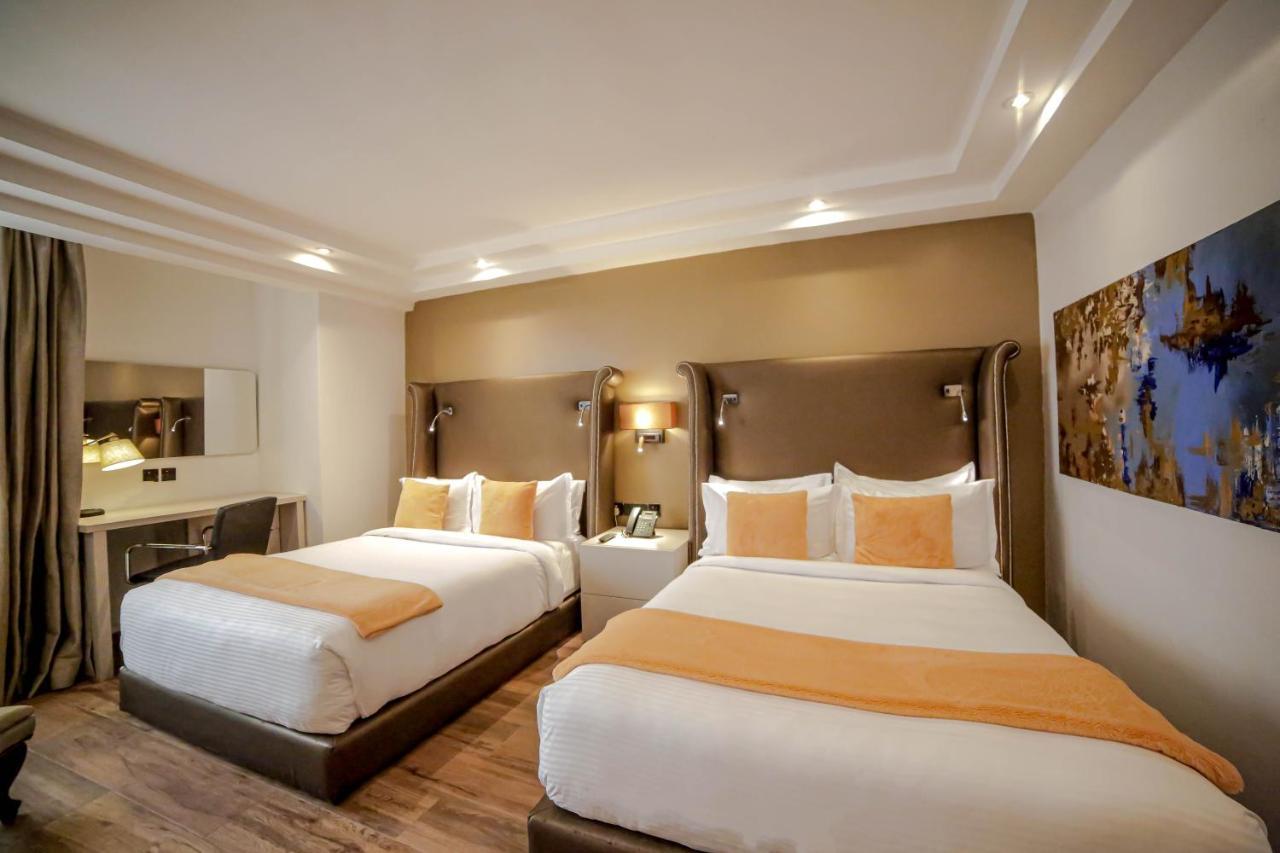 Victoria Crown Plaza Hotel Лагос Экстерьер фото